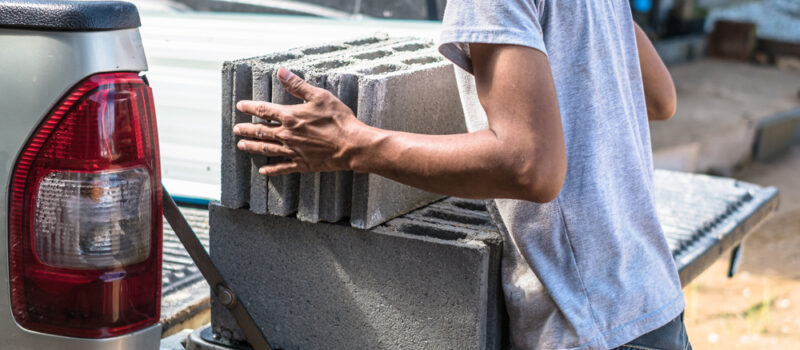 fysisk-vikararbejde-klar-til-at-tage-fat-i-landbrug-anlaegsgartneri-eller-byggeri