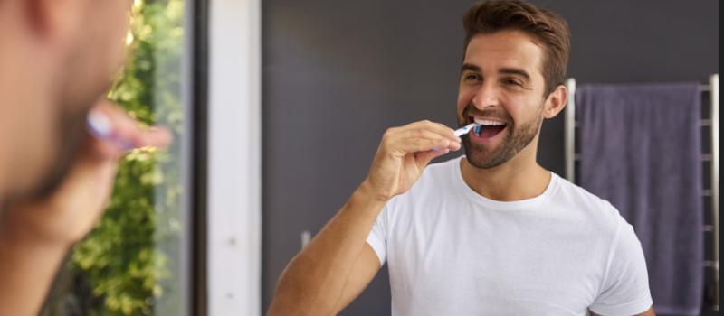 en-loesning-der-skal-virke-i-praksis-tandprotese-i-hverdagen